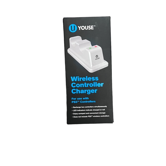 ⭐️Wireless PS5 Controller Charger - Picture 1 of 3